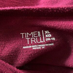 Size XL time and true burgundy color shirt long sleeve sweater like